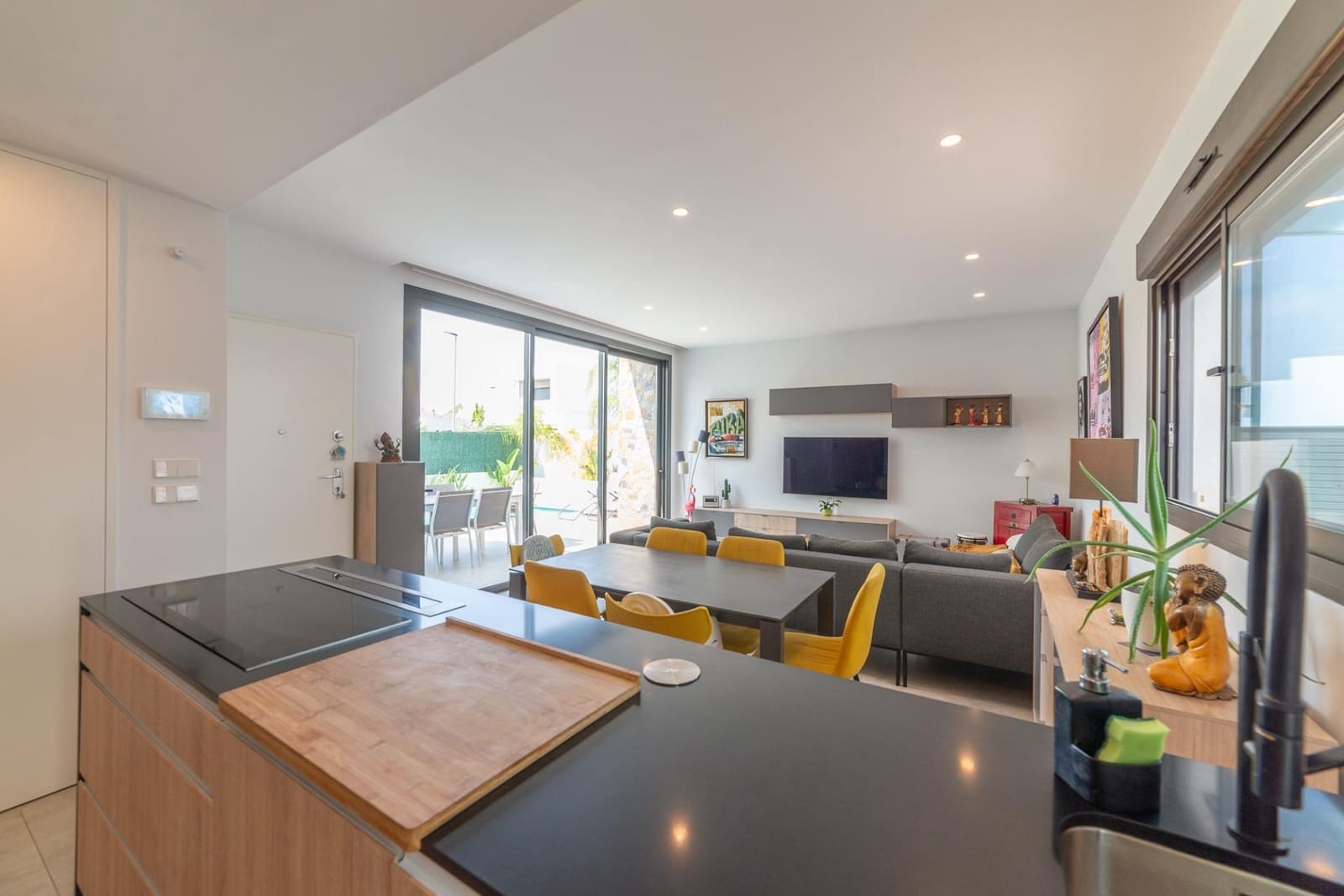 3 sypialnia Willa na sprzedaż w Santiago de la Ribera z basenem garażem - 489 000 € (Ref: 10081217)