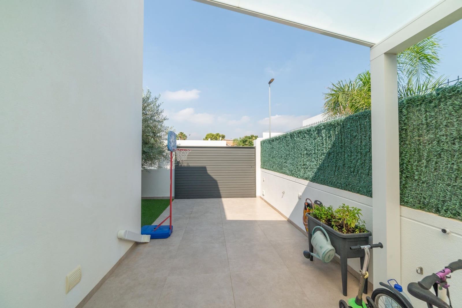 3 sypialnia Willa na sprzedaż w Santiago de la Ribera z basenem garażem - 489 000 € (Ref: 10081217)