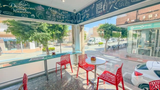 Commercieel te huur in Santiago de la Ribera, San Javier met garage - € 1.500 (Ref: 10086132)