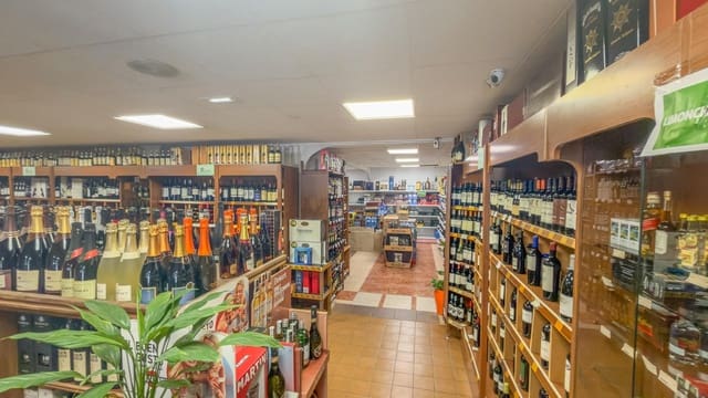 Commercieel te huur in Santiago de la Ribera, San Javier met garage - € 1.500 (Ref: 10086132)