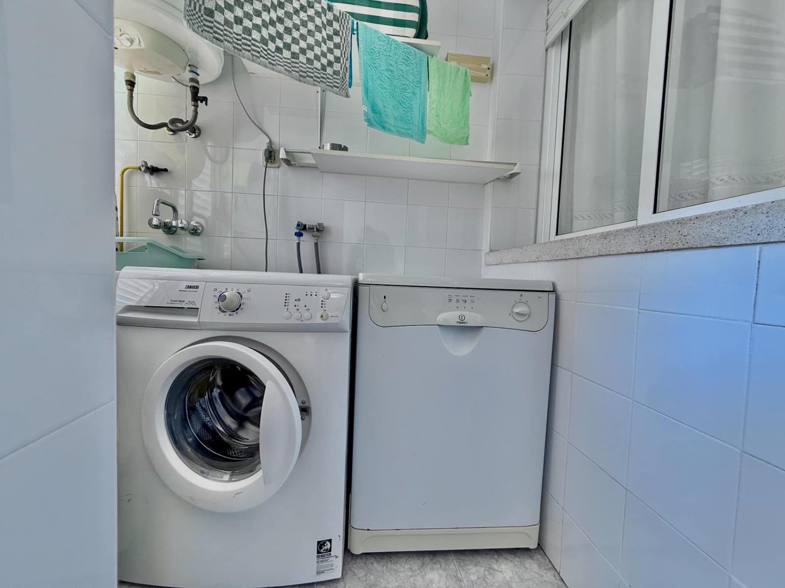 2 Zimmer Strandapartment zu verkaufen in Santiago de la Ribera mit Pool - 149.000 € (Ref: 10086133)