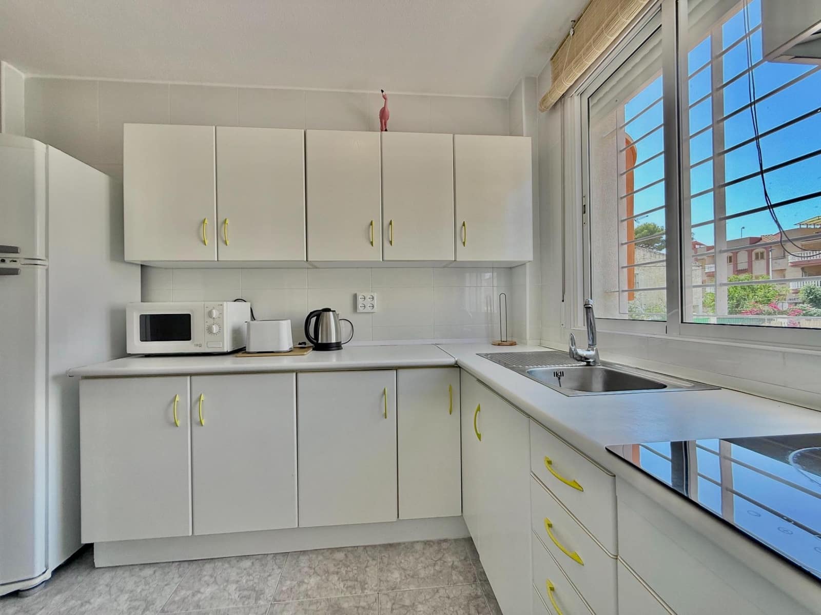 2 Zimmer Strandapartment zu verkaufen in Santiago de la Ribera mit Pool - 149.000 € (Ref: 10086133)