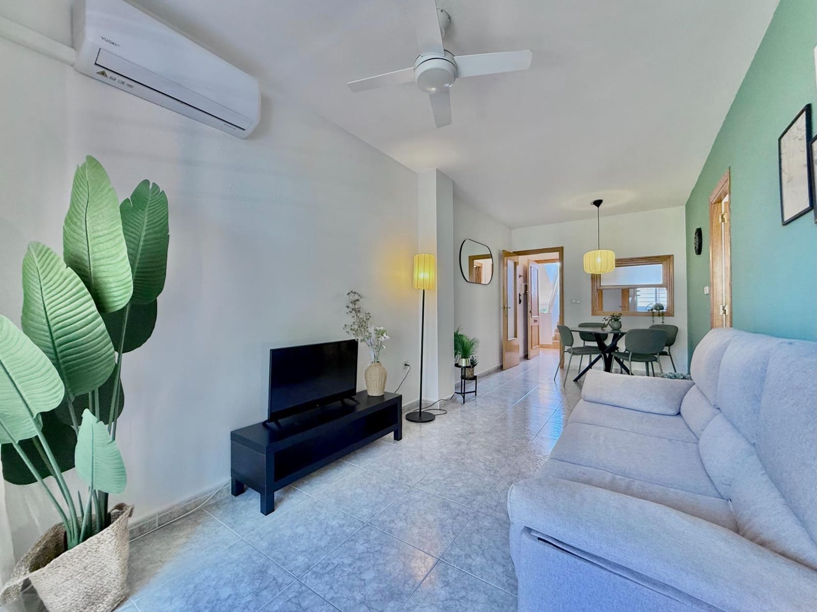 2 Zimmer Strandapartment zu verkaufen in Santiago de la Ribera mit Pool - 149.000 € (Ref: 10086133)
