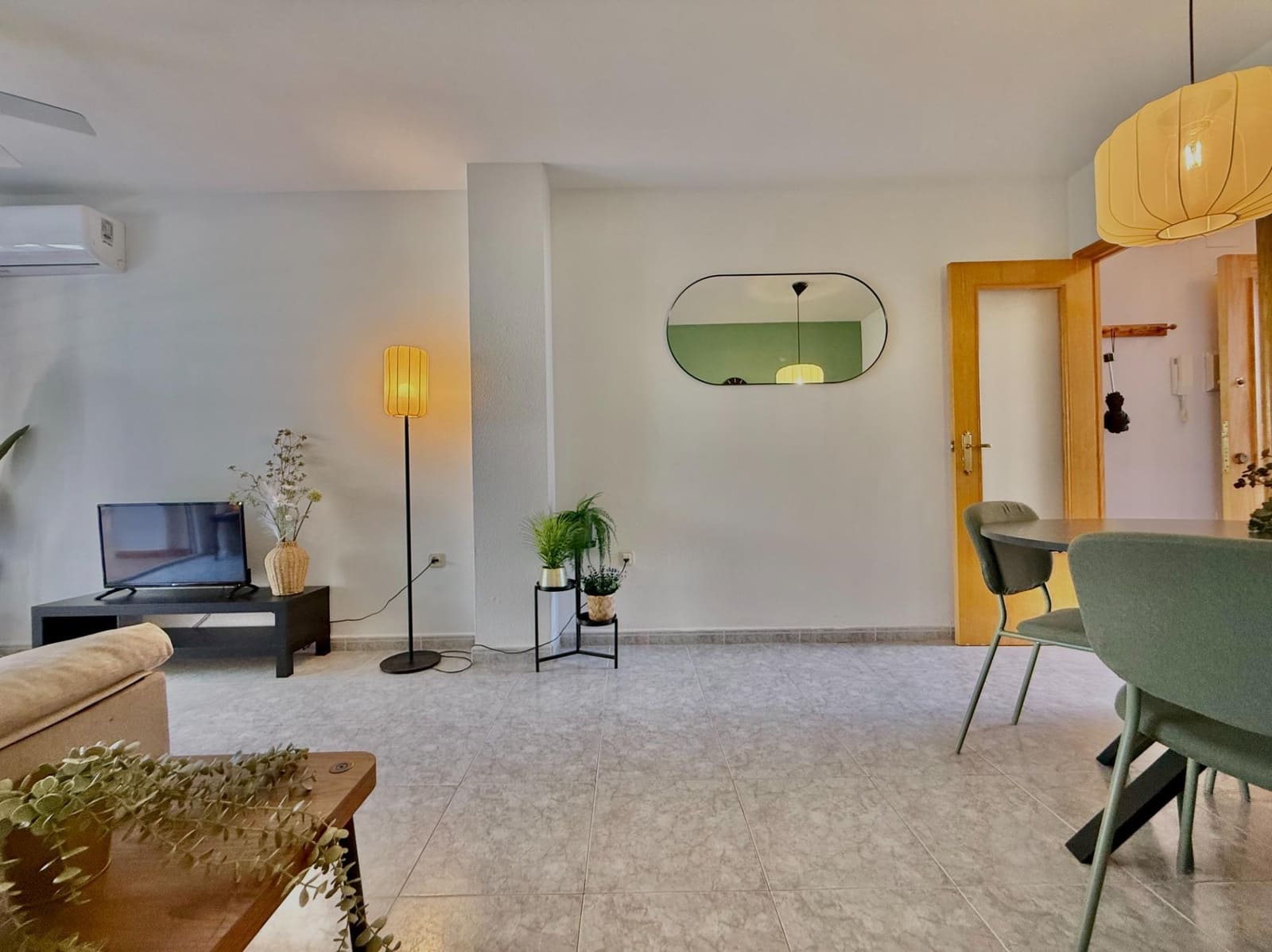 2 Zimmer Strandapartment zu verkaufen in Santiago de la Ribera mit Pool - 149.000 € (Ref: 10086133)