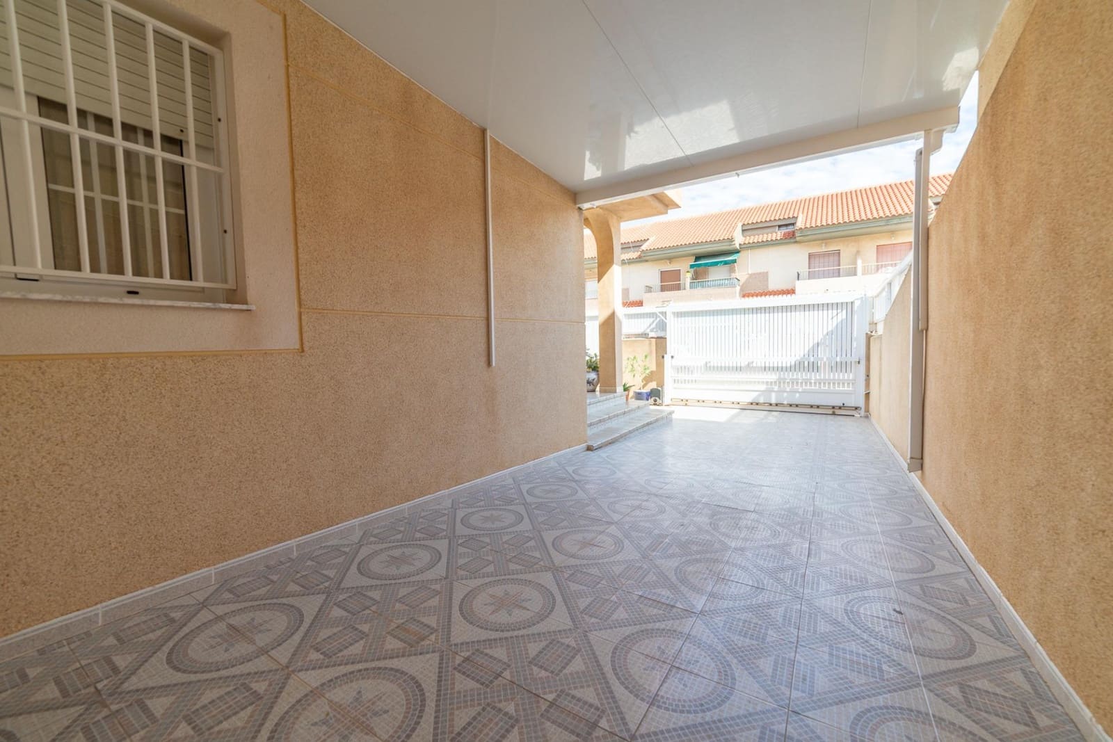 4 quarto Moradia para venda em Santiago de la Ribera com piscina garagem - 499 000 € (Ref: 10129450)