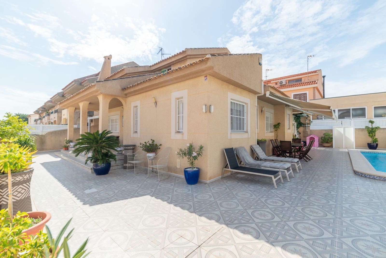 4 quarto Moradia para venda em Santiago de la Ribera com piscina garagem - 499 000 € (Ref: 10129450)