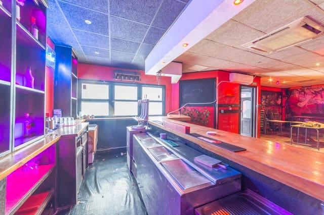 Kaupallinen myytävänä paikassa Santiago de la Ribera, San Javier - 125 000 € (Ref: 10131980)