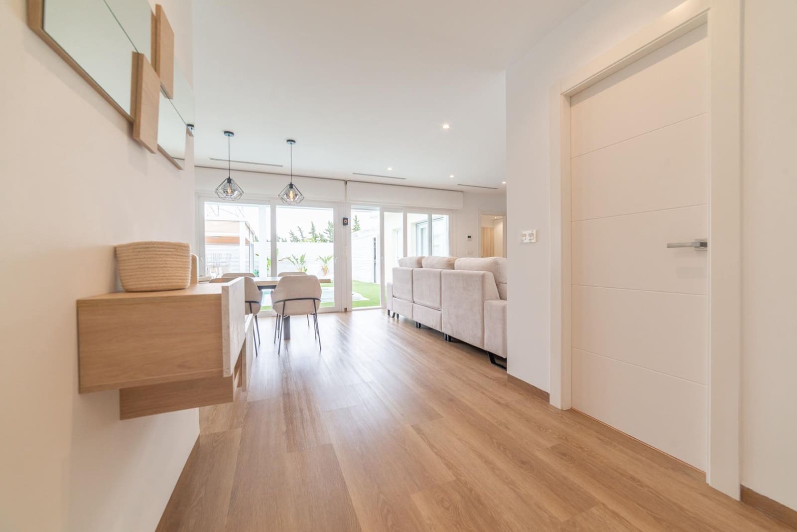 3 soverom Villa til salgs i Roda med svømmebasseng garasje - € 520 000 (Ref: 10131981)