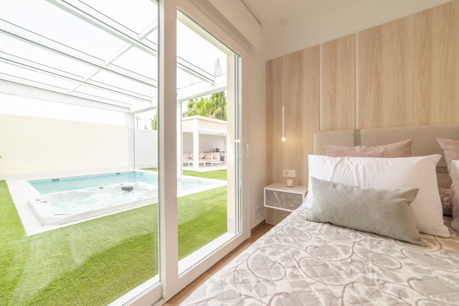 3 soverom Villa til salgs i Roda med svømmebasseng garasje - € 520 000 (Ref: 10131981)