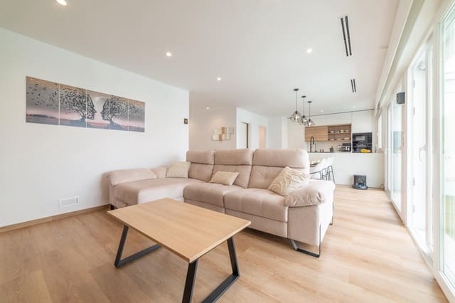 3 chambre Villa/Maison à vendre à Roda, San Javier avec piscine garage - 525 000 € (Ref: 10131981)