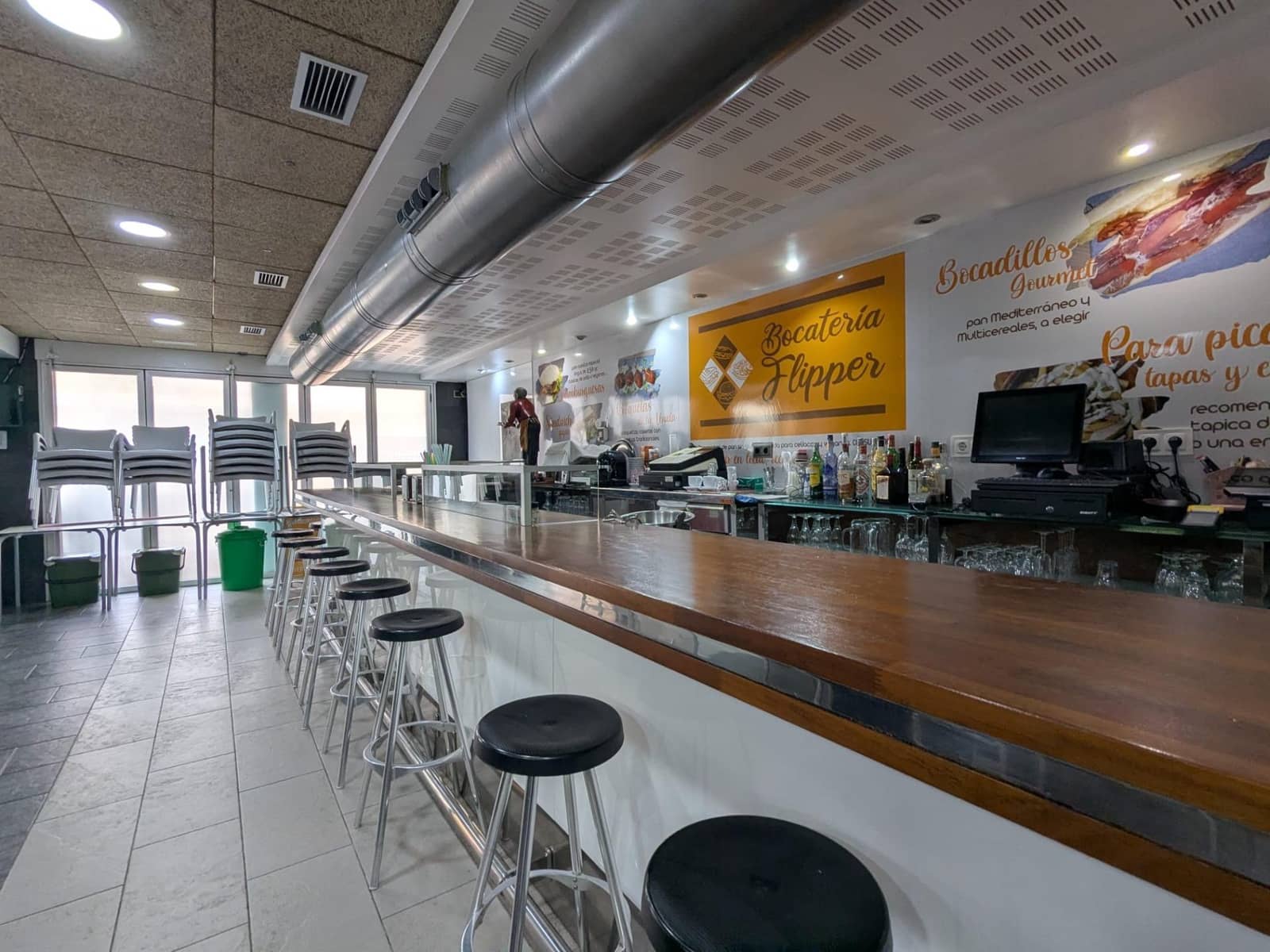 Local Commercial à vendre à Lo Pagan - 173 000 € (Ref: 10162274)