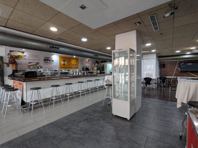 Local Commercial à vendre à Lo Pagan, San Pedro del Pinatar - 173 000 € (Ref: 10162274)