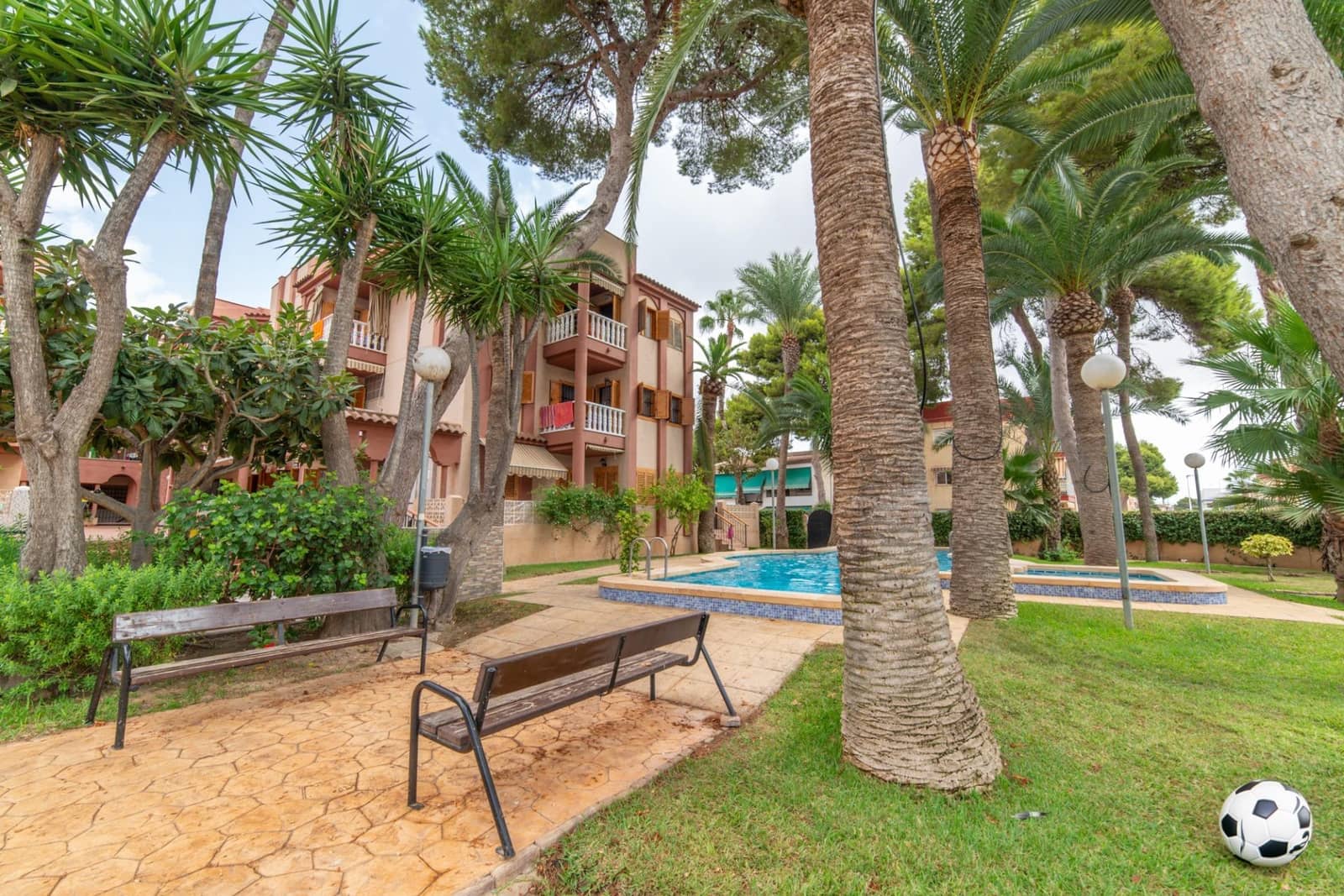 2 Zimmer Apartment zu verkaufen in Santiago de la Ribera mit Pool Garage - 139.500 € (Ref: 10174637)