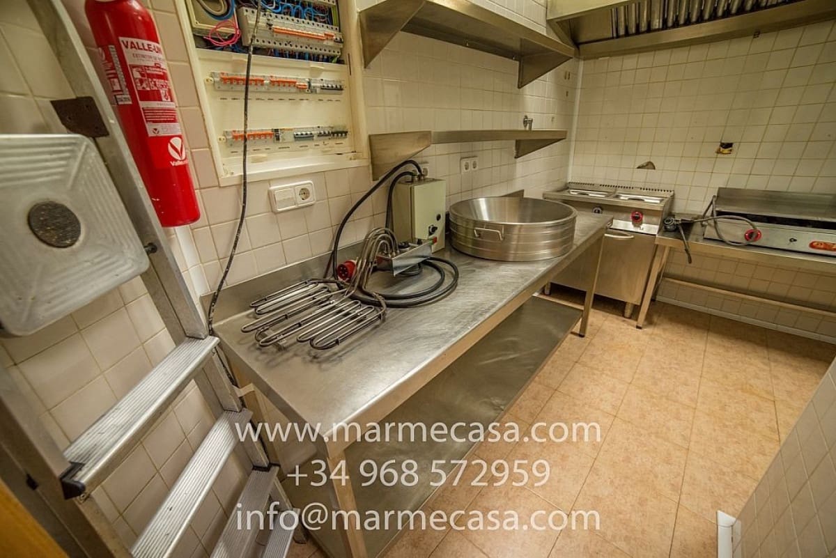 Commercial for rent in San Javier - € 700 (Ref: 6153201)