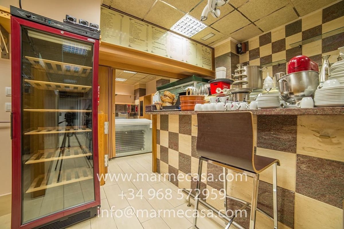 Commercial for rent in San Javier - € 700 (Ref: 6153201)