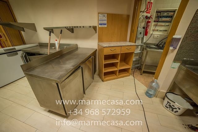 Erhverv til leje i San Javier - € 700 (Ref: 6153201)