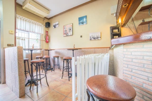 Commercial for sale in Santiago de la Ribera, San Javier - € 134,000 (Ref: 6153231)