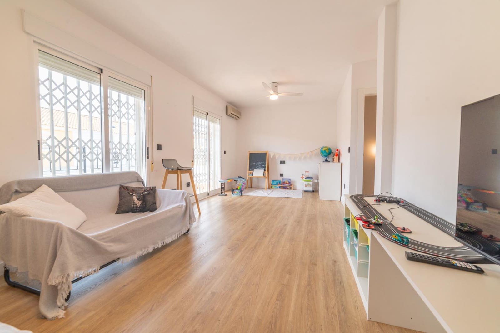 4 soverom Rekkehus til salgs i San Javier med garasje - € 210 000 (Ref: 8022721)