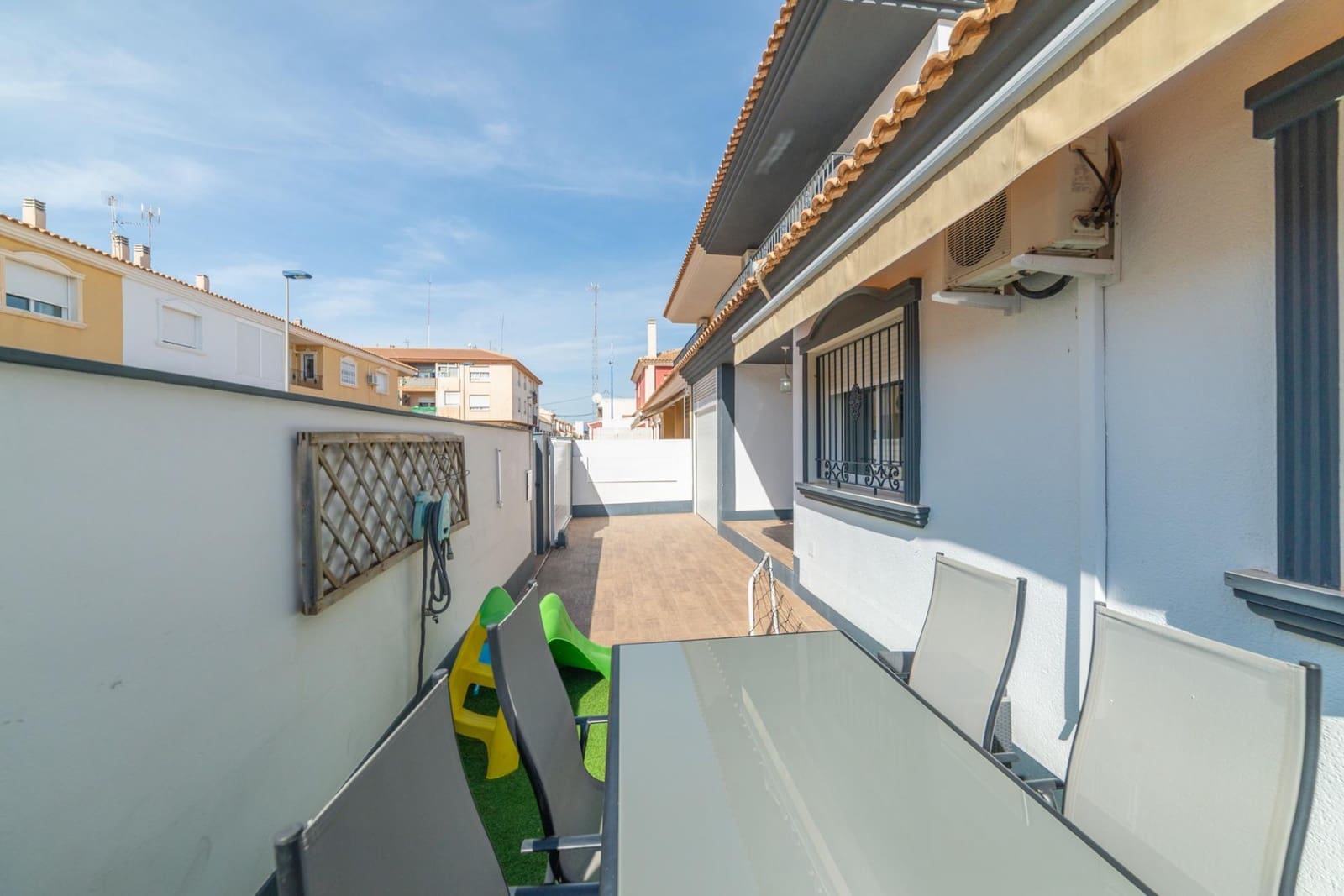 4 soverom Rekkehus til salgs i San Javier med garasje - € 210 000 (Ref: 8022721)