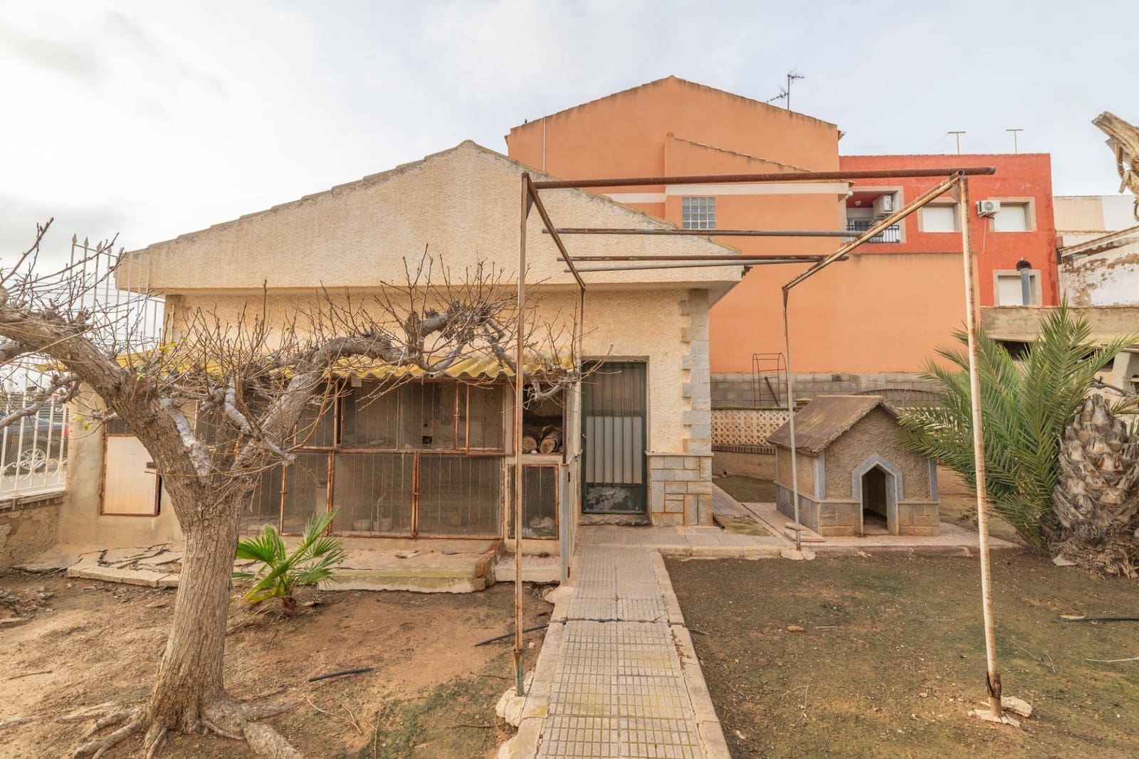 4 bedroom Villa for sale in San Javier with garage - € 469,000 (Ref: 8851820)