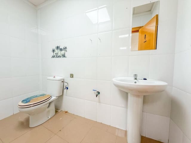 Comercial para venda em San Javier - 95 000 € (Ref: 8862637)