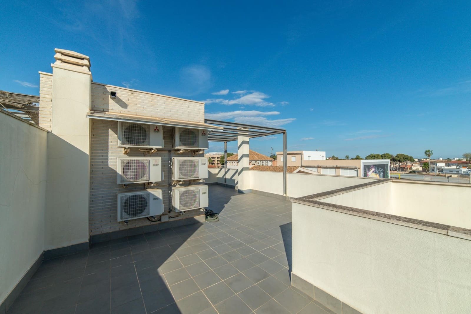 4 bedroom Townhouse for sale in Torre-Pacheco with garage - € 250,000 (Ref: 8902316)
