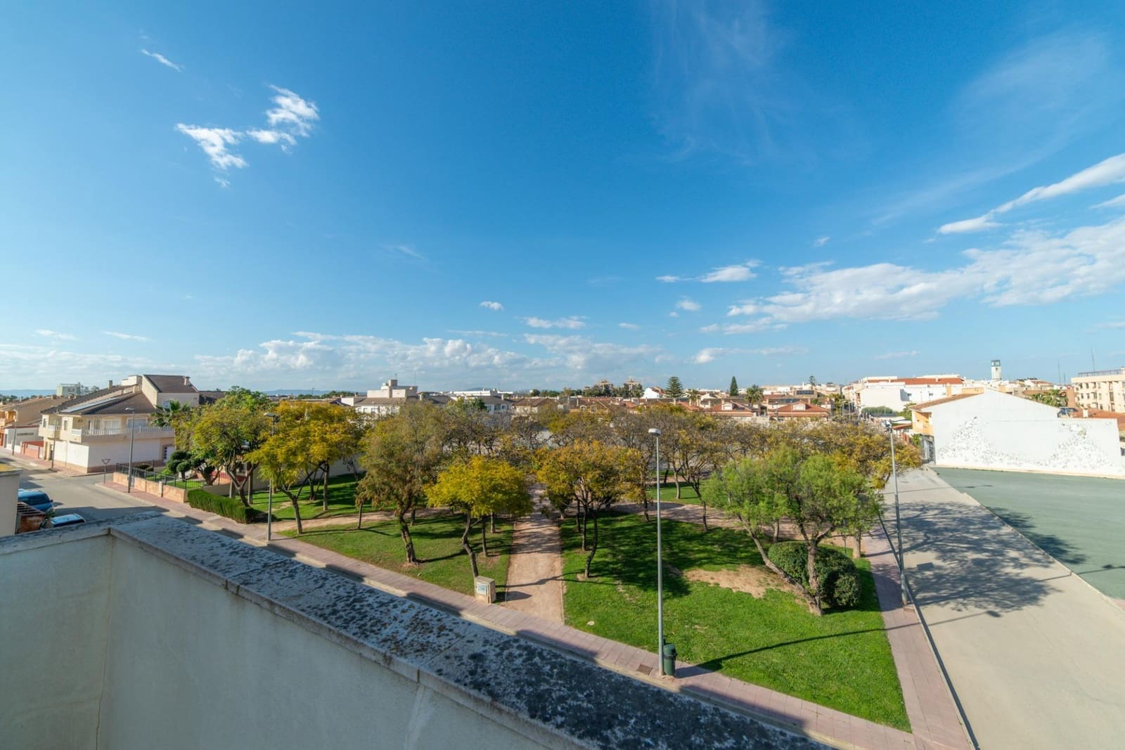 4 bedroom Townhouse for sale in Torre-Pacheco with garage - € 250,000 (Ref: 8902316)