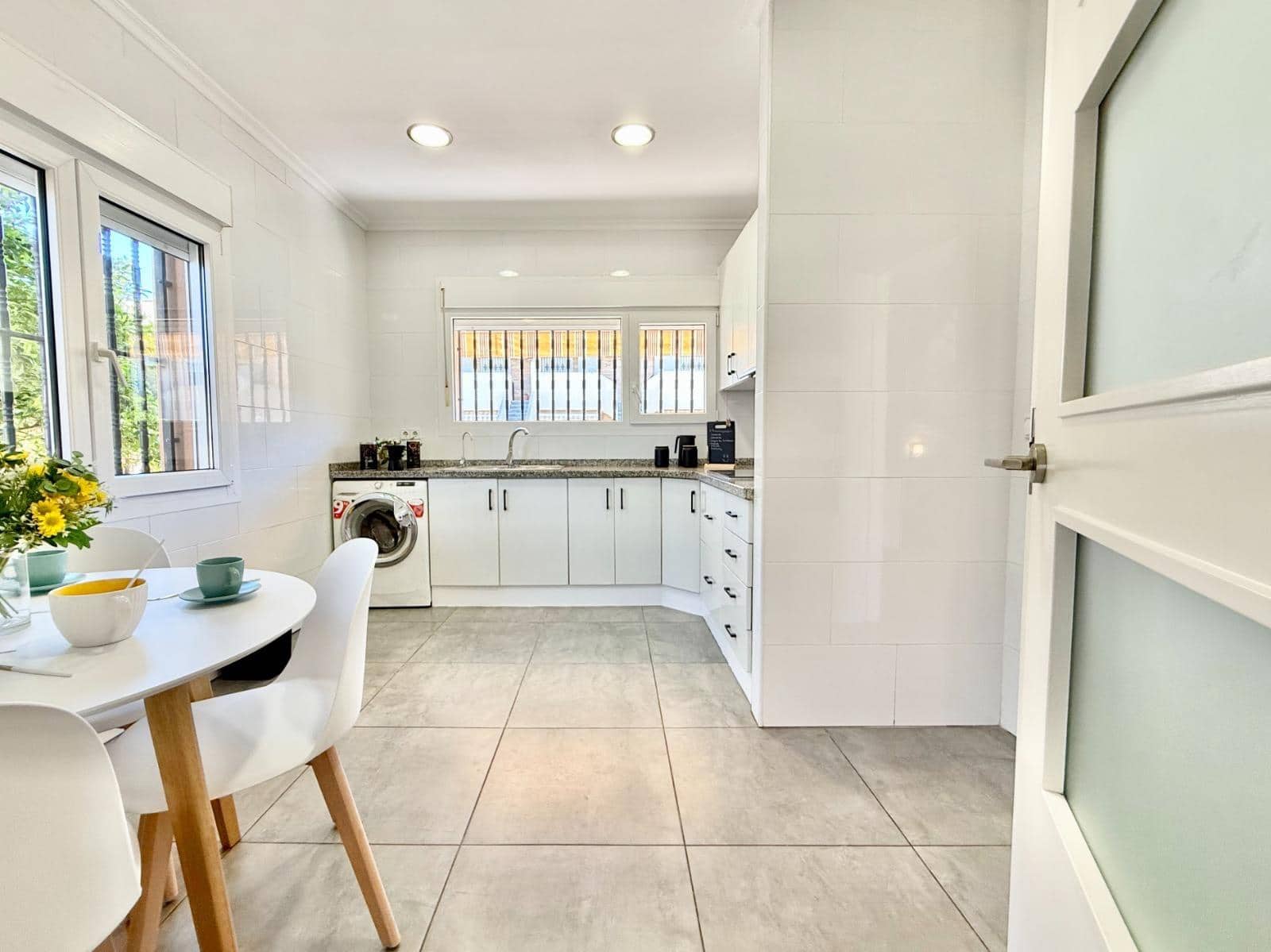 3 makuuhuone Huvila myytävänä paikassa Santiago de la Ribera mukana 
autotalli - 399 950 € (Ref: 8911346)