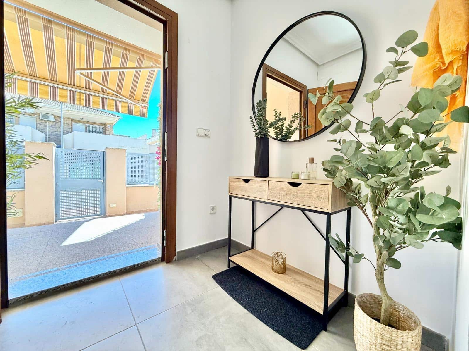 3 makuuhuone Huvila myytävänä paikassa Santiago de la Ribera mukana 
autotalli - 399 950 € (Ref: 8911346)