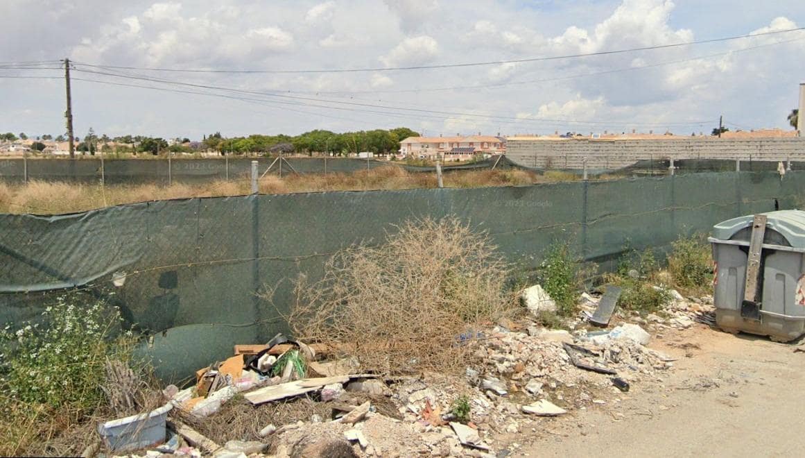 Tomt till salu i Santiago de la Ribera - 139 000 € (Ref: 9075772)