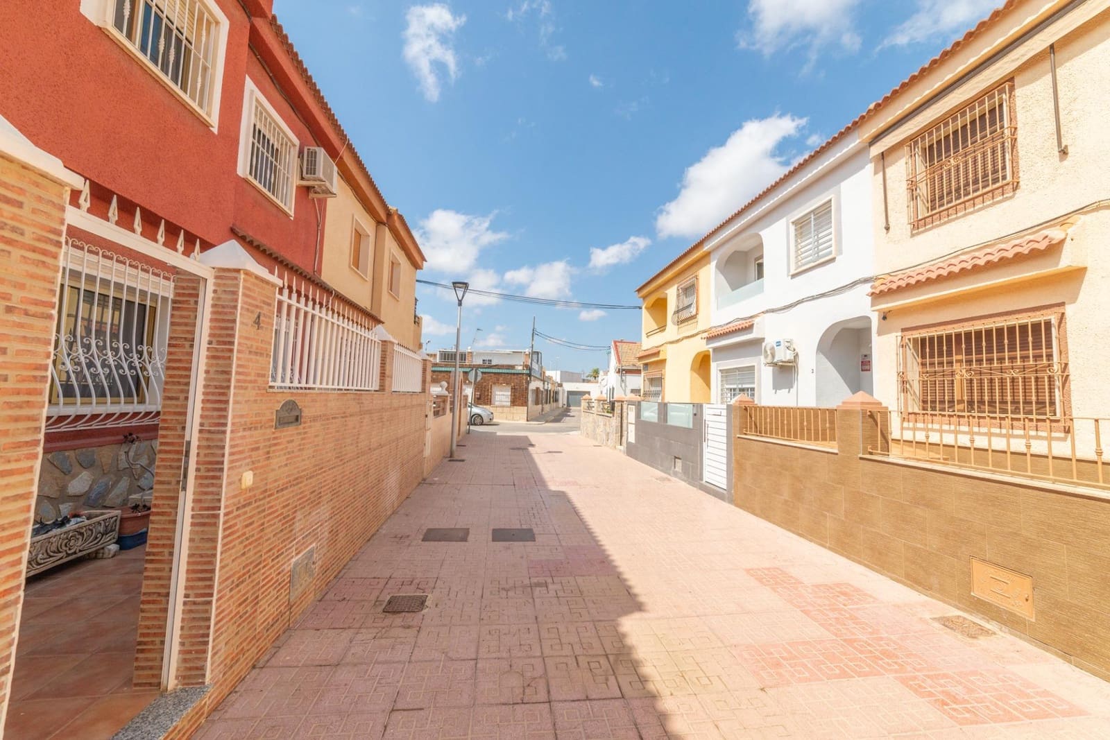 4 soveværelse Rækkehus til salg i La Palma med garage - € 155.000 (Ref: 9153838)