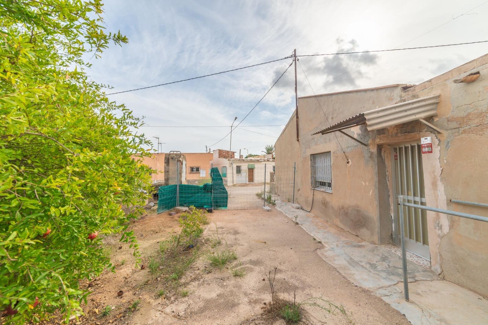 3 soveværelse Villa til salg i Dolores De Pacheco med garage - € 99.000 (Ref: 9160913)