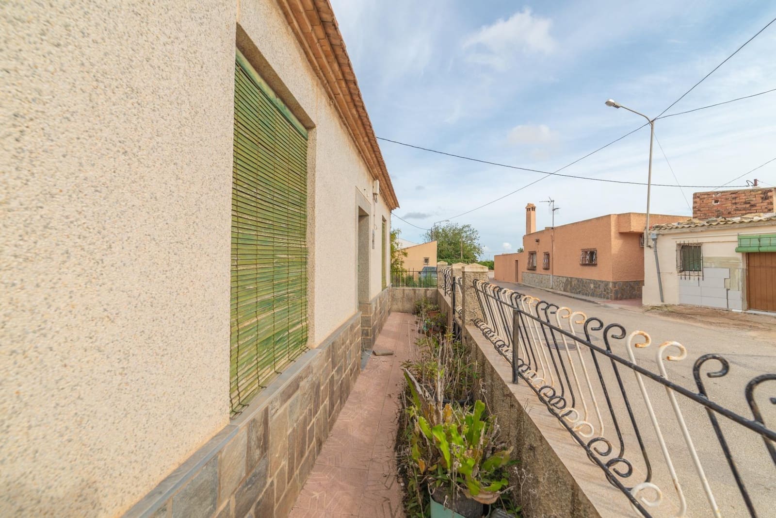 3 soveværelse Villa til salg i Dolores De Pacheco med garage - € 99.000 (Ref: 9160913)