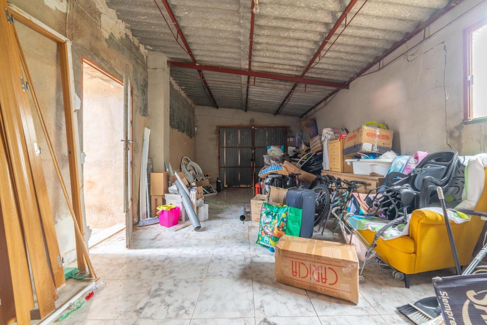 3 soveværelse Villa til salg i Dolores De Pacheco med garage - € 99.000 (Ref: 9160913)