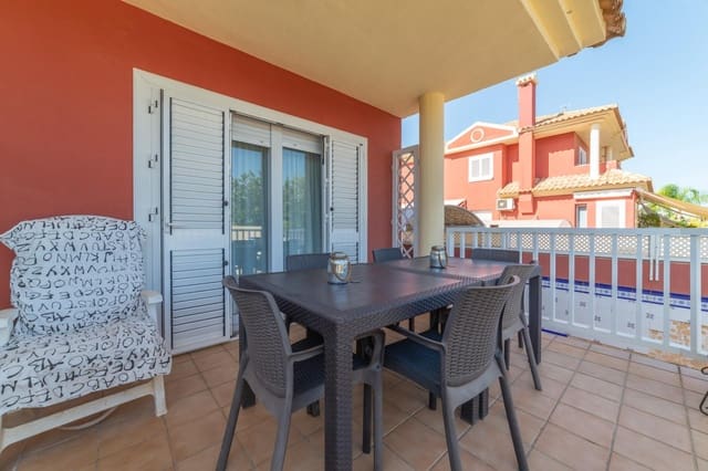 Casa de 3 habitaciones en San Javier en venta - 235.000 € (Ref: 9195452)