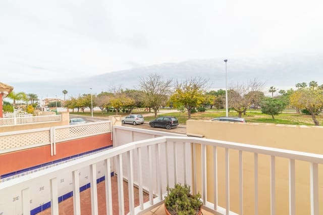 Casa de 3 habitaciones en San Javier en venta - 233.000 € (Ref: 9195452)