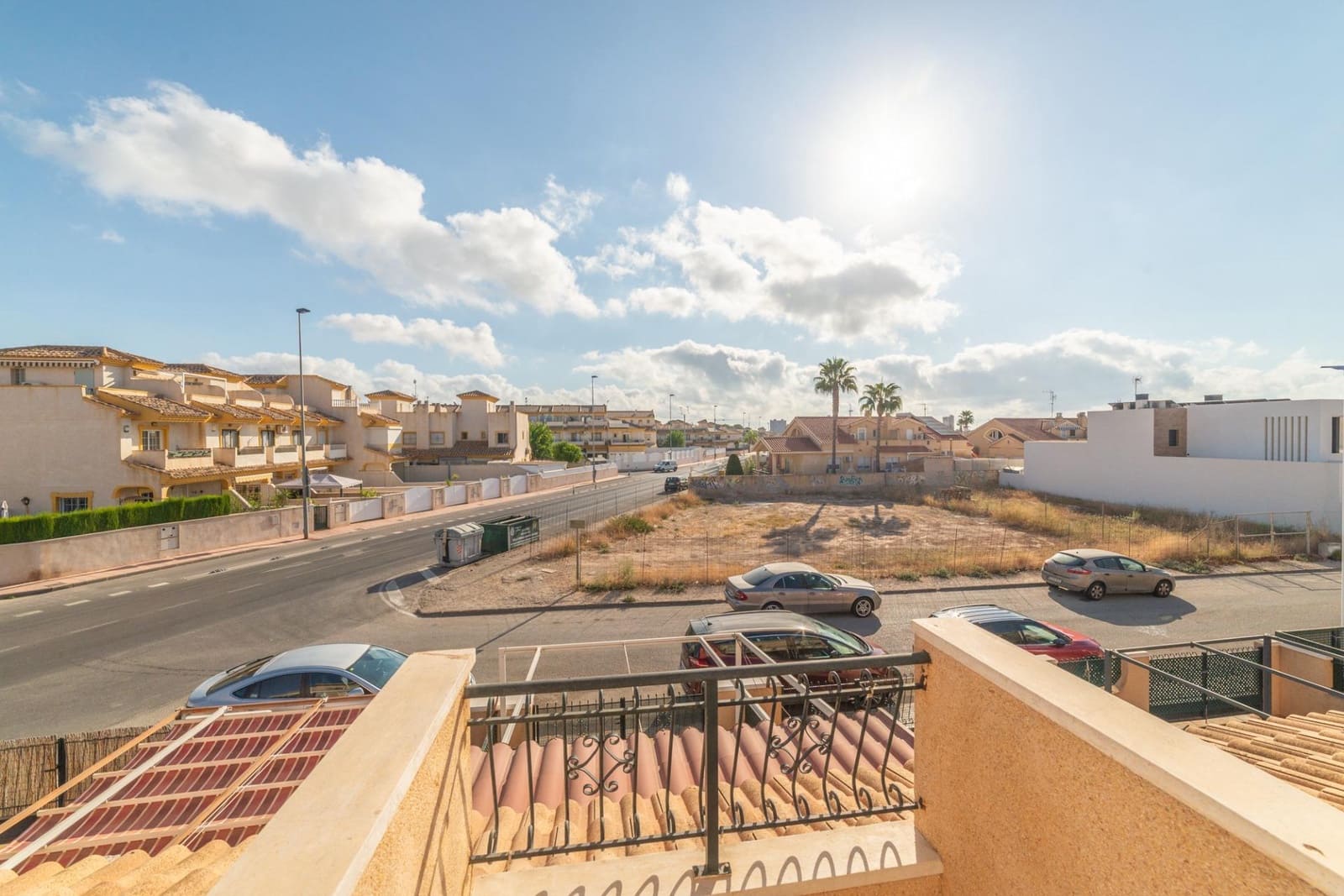 3 soveværelse Rækkehus til salg i Santiago de la Ribera med swimmingpool - € 178.500 (Ref: 9236828)