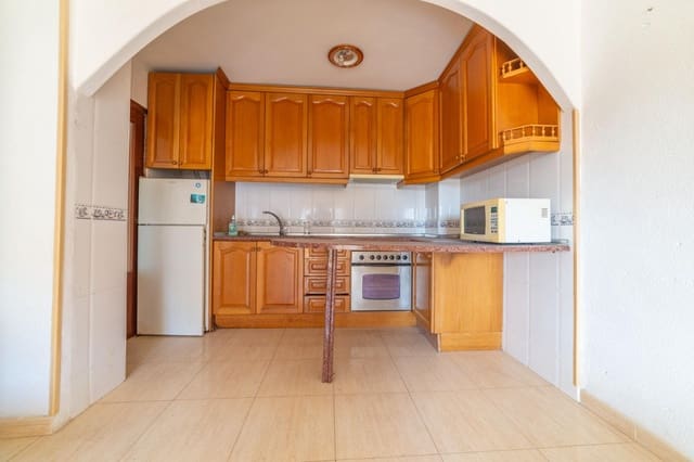 2 makuuhuone Huoneisto myytävänä paikassa Punta Prima, Torrevieja mukana uima-altaan - 136 000 € (Ref: 9272526)