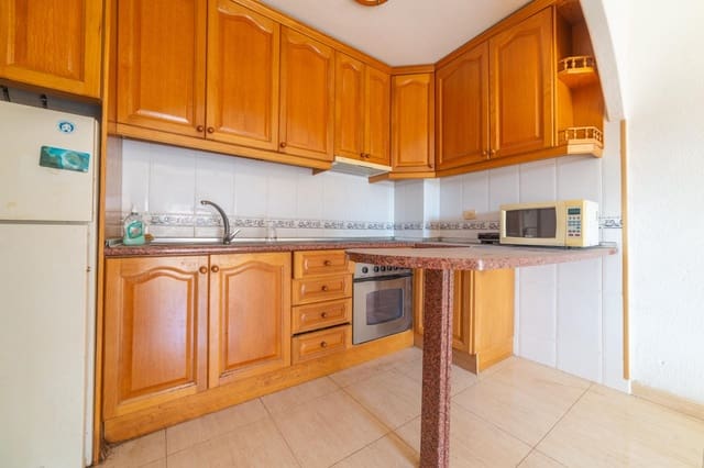 2 makuuhuone Huoneisto myytävänä paikassa Punta Prima, Torrevieja mukana uima-altaan - 136 000 € (Ref: 9272526)