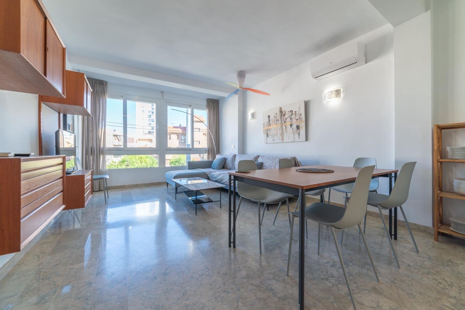 4 makuuhuone Huvila myytävänä paikassa Santiago de la Ribera mukana uima-altaan 
autotalli - 569 000 € (Ref: 9282114)