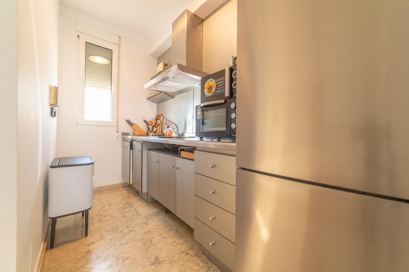 4 makuuhuone Huvila myytävänä paikassa Santiago de la Ribera mukana uima-altaan 
autotalli - 569 000 € (Ref: 9282114)