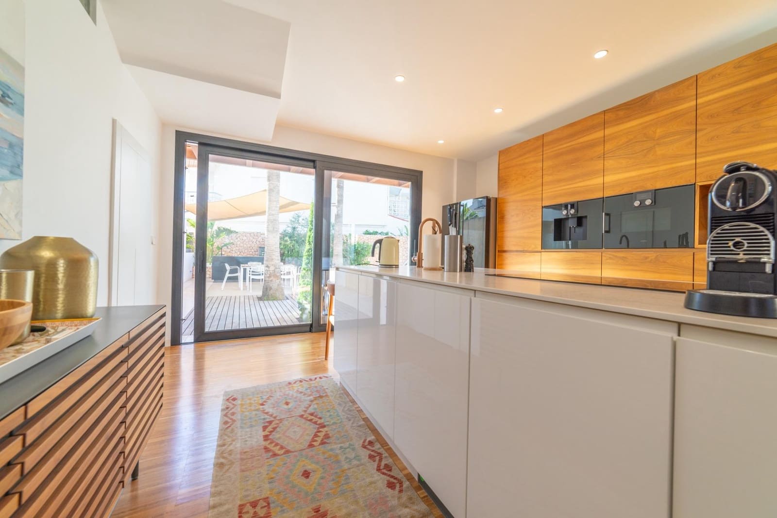 4 makuuhuone Huvila myytävänä paikassa Santiago de la Ribera mukana uima-altaan 
autotalli - 569 000 € (Ref: 9282114)