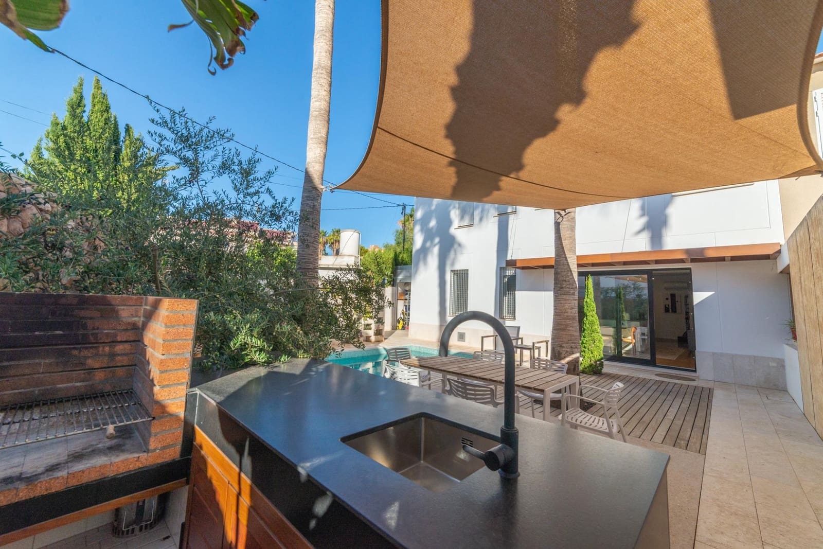 4 makuuhuone Huvila myytävänä paikassa Santiago de la Ribera mukana uima-altaan 
autotalli - 569 000 € (Ref: 9282114)