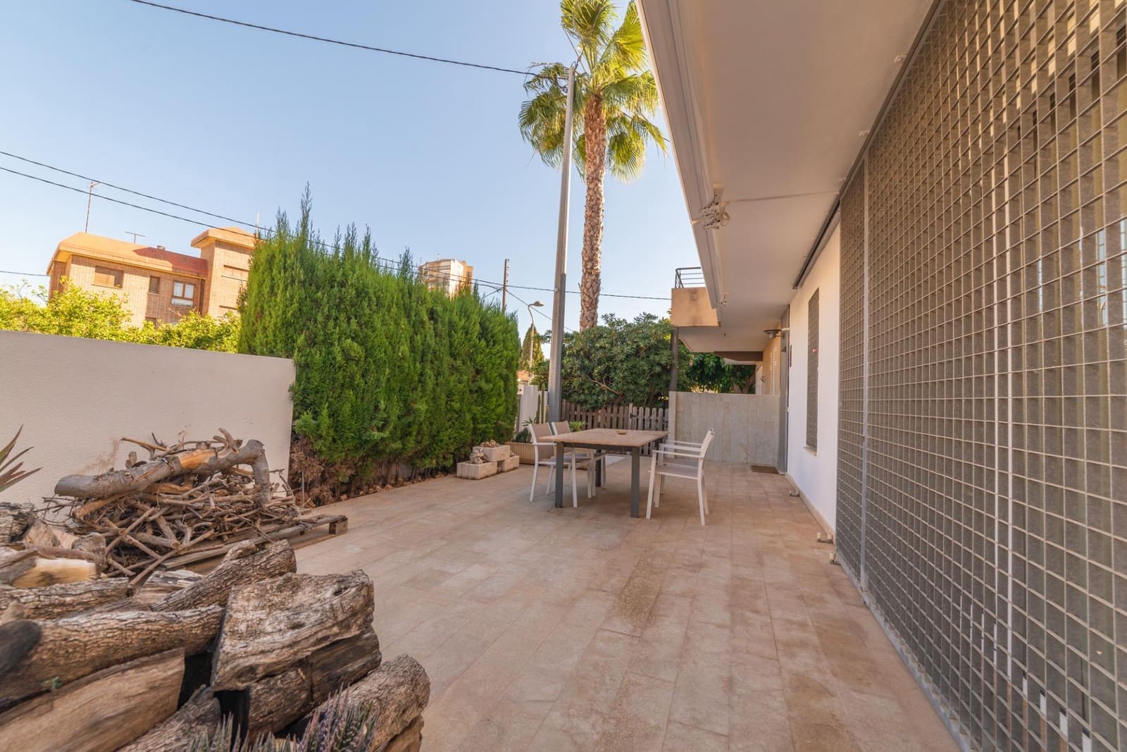 4 makuuhuone Huvila myytävänä paikassa Santiago de la Ribera mukana uima-altaan 
autotalli - 569 000 € (Ref: 9282114)