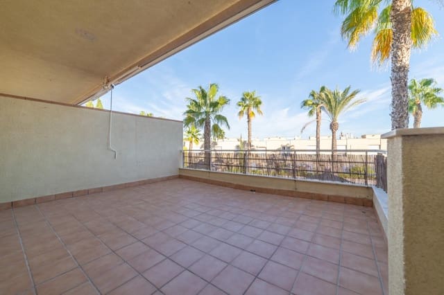 2 soveværelse Strandlejlighed til salg i Campoamor, Orihuela med swimmingpool - € 258.000 (Ref: 9337954)
