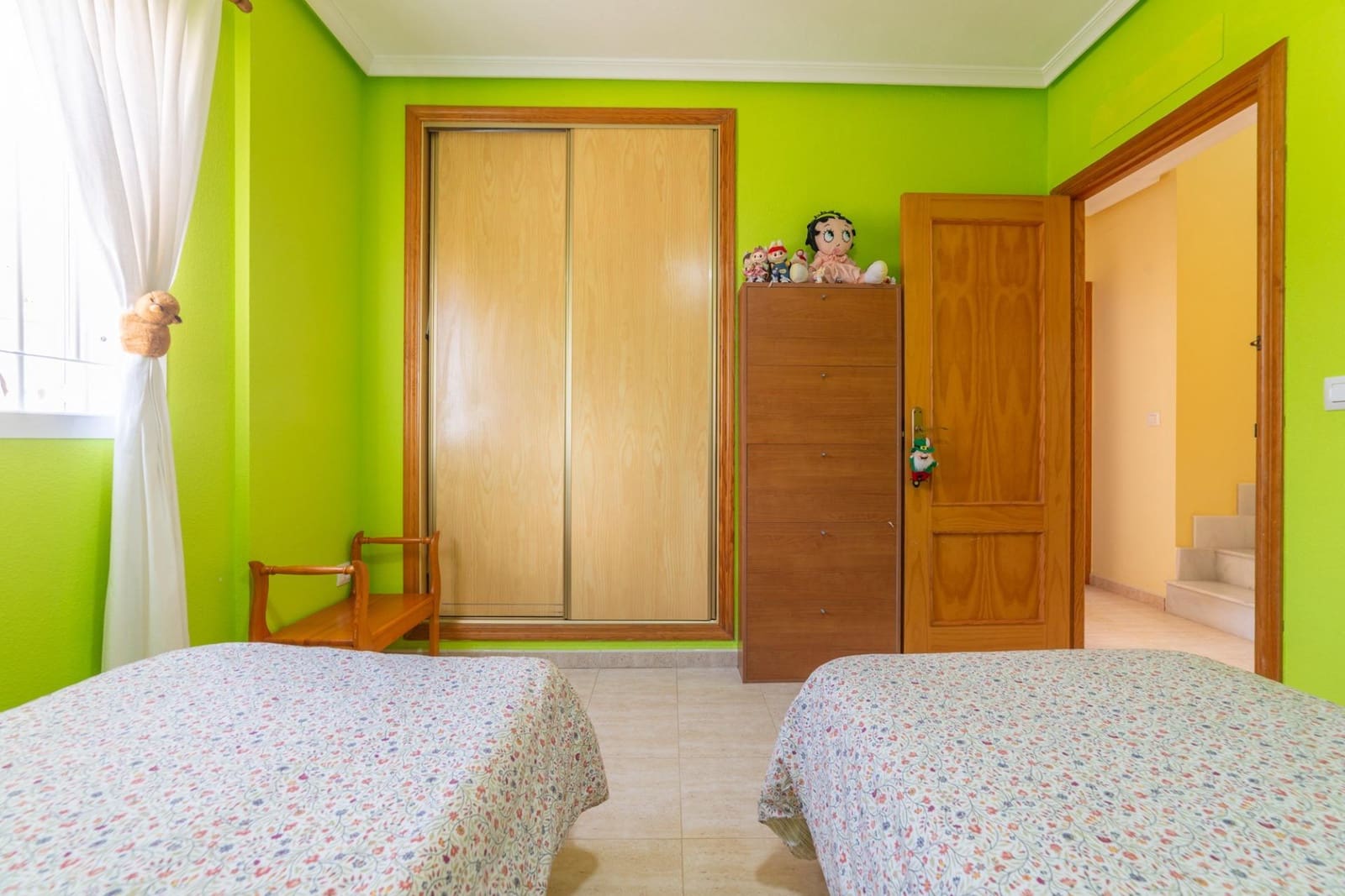 3 makuuhuone Paritalo myytävänä paikassa Orihuela Costa mukana uima-altaan - 265 000 € (Ref: 9344705)