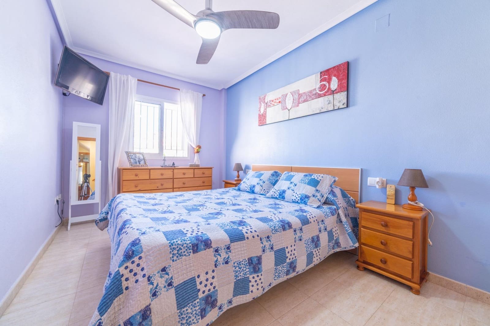 3 makuuhuone Paritalo myytävänä paikassa Orihuela Costa mukana uima-altaan - 265 000 € (Ref: 9344705)