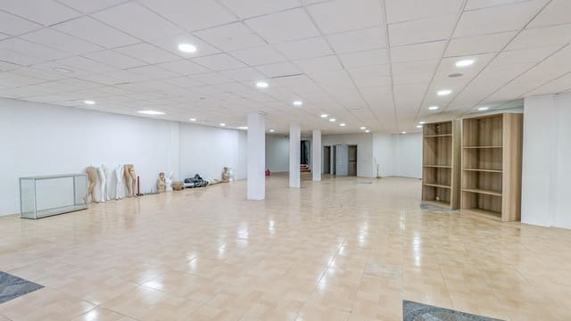 Commercial for sale in San Javier - € 399,000 (Ref: 9375267)