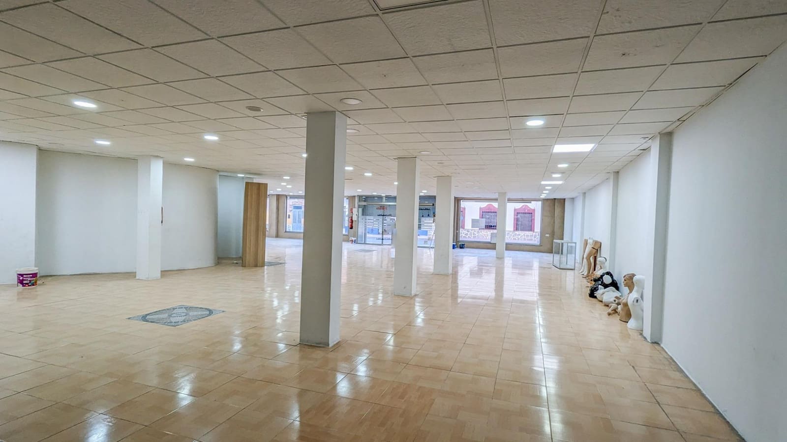 Kommersiell til salgs i San Javier - € 399 000 (Ref: 9375267)