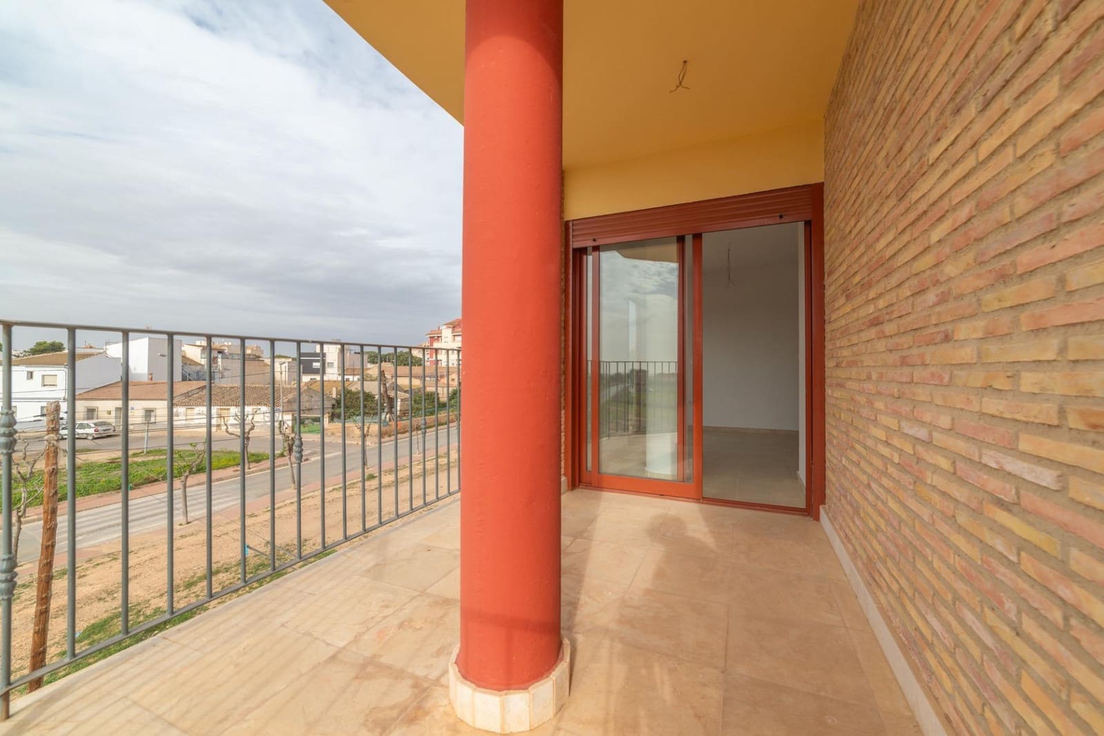 3 soverom Leilighet til salgs i Avileses - € 145 000 (Ref: 9390675)